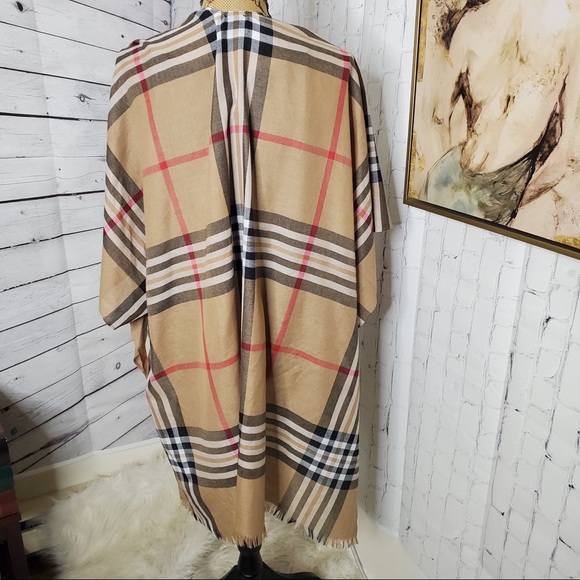 V. Fraas plaid tan poncho/wrap - Picture 6 of 7